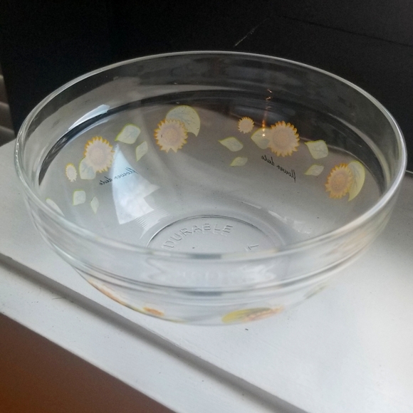 Set of three adorable vintage sunflower bowls - Picture 5 of 7